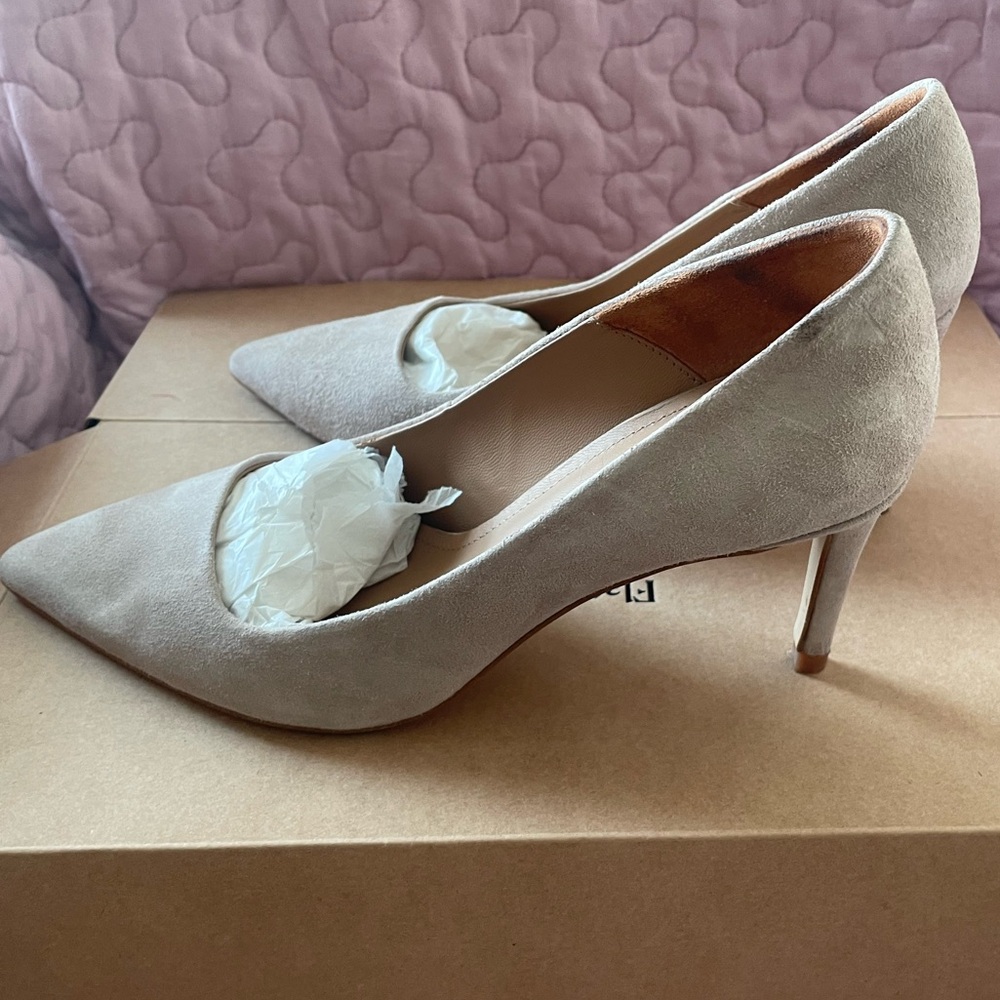 Flattered Charlie Suede Sand Size 7